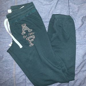 abercrombie & fitch sweatpants